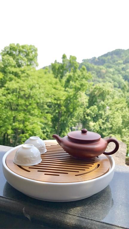 Hangzhou Puyu Travelling With Hotel Exteriör bild