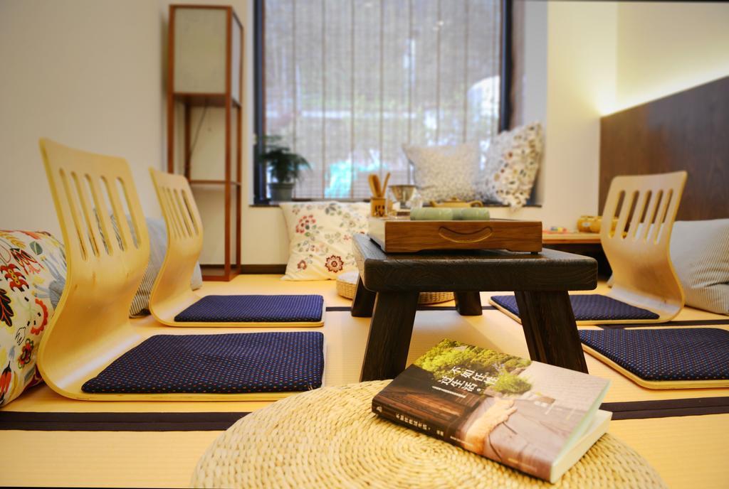 Hangzhou Puyu Travelling With Hotel Exteriör bild